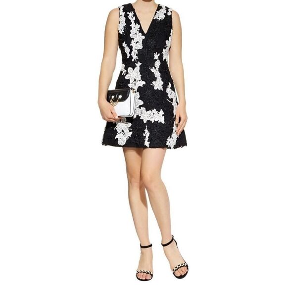 Alice + Olivia Floral Appliqué Sequin Lace Embellished Dress 8 - Picture 1 of 7